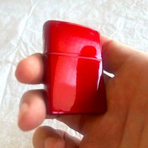 Zippo Red Lighter - 25% discount for a bundle of 4!